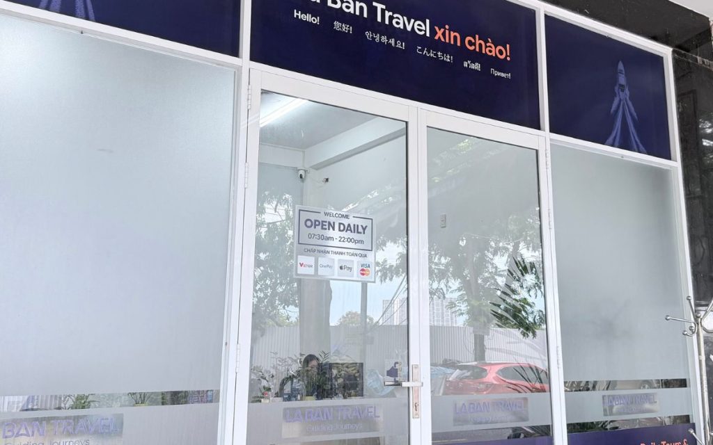 văn phòng La Bàn Travel mới 