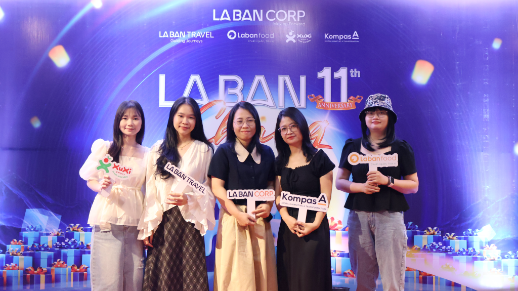 La Bàn Corp tổ chức 11 năm sinh nhật