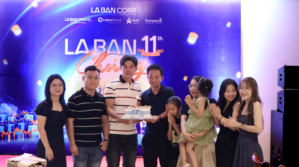 La Bàn Corp tổ chức 11 năm sinh nhật